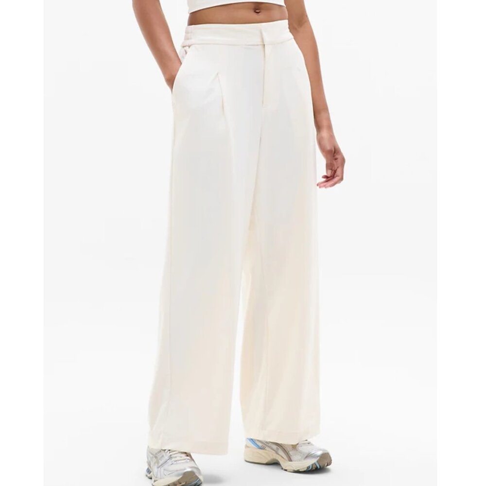 Athleta Pinnacle High Rise Trouser Color Bone